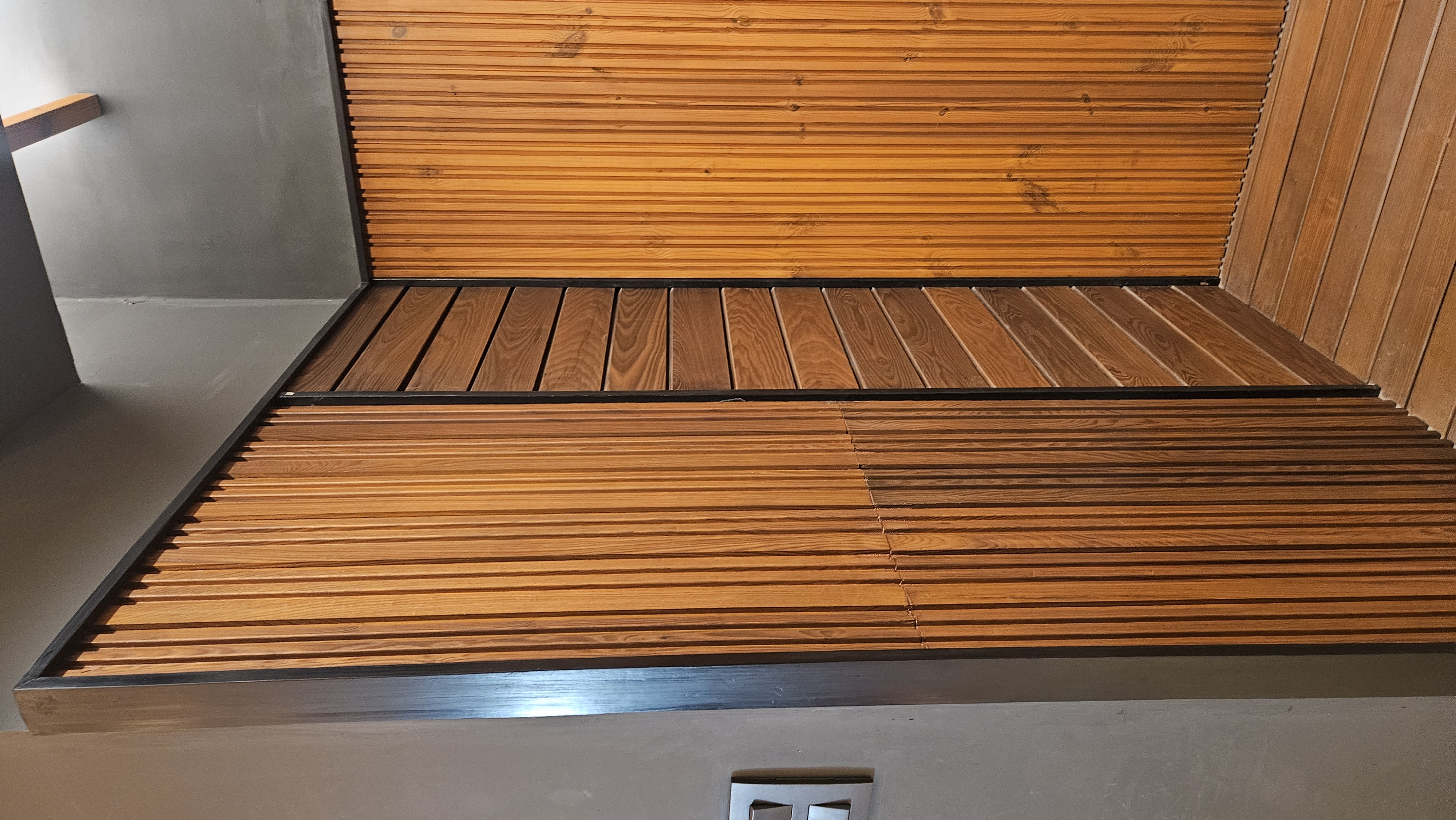 Laminate Flooring — Vestige
